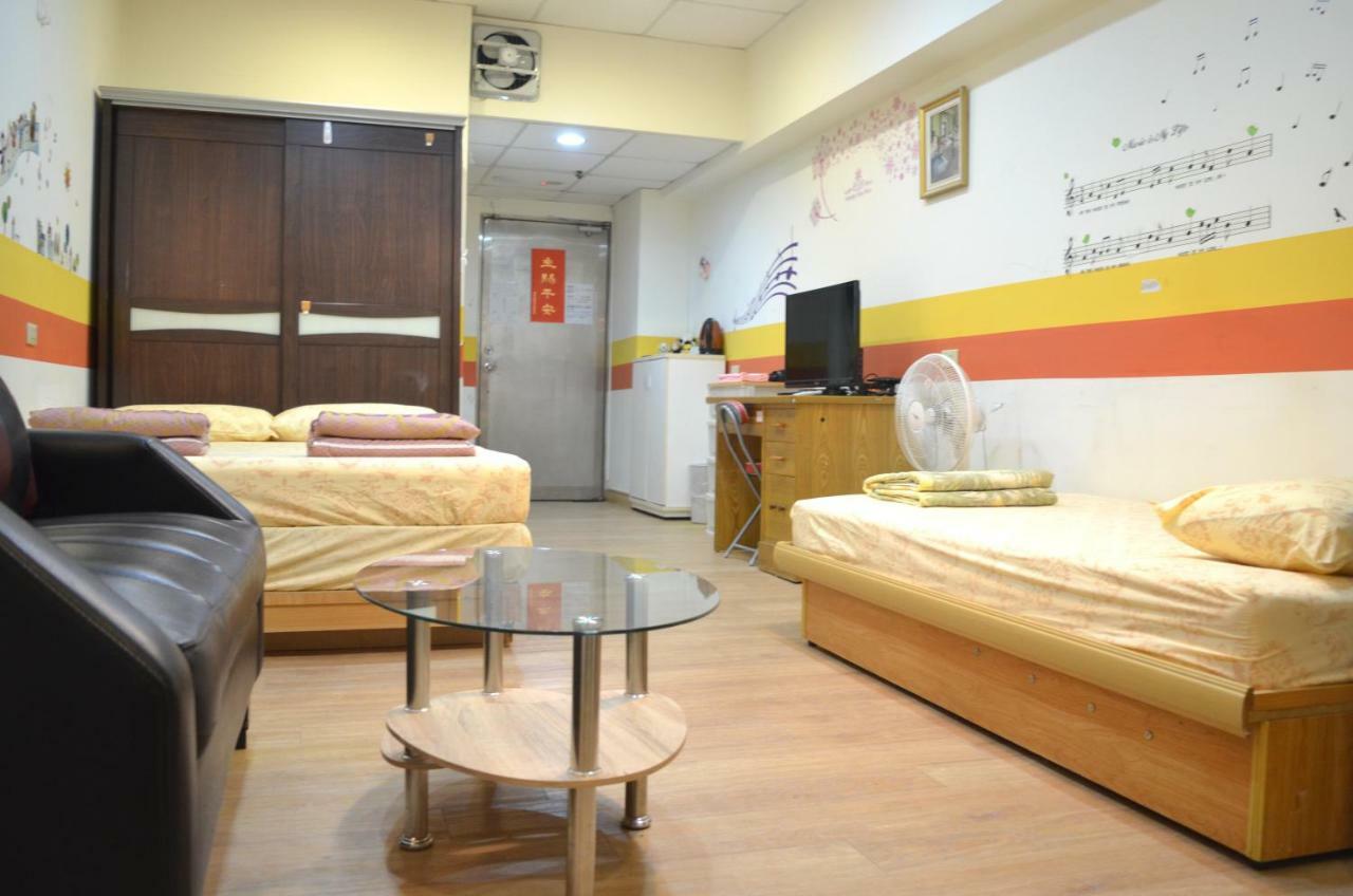 Holo Hostel Тайпей Екстериор снимка