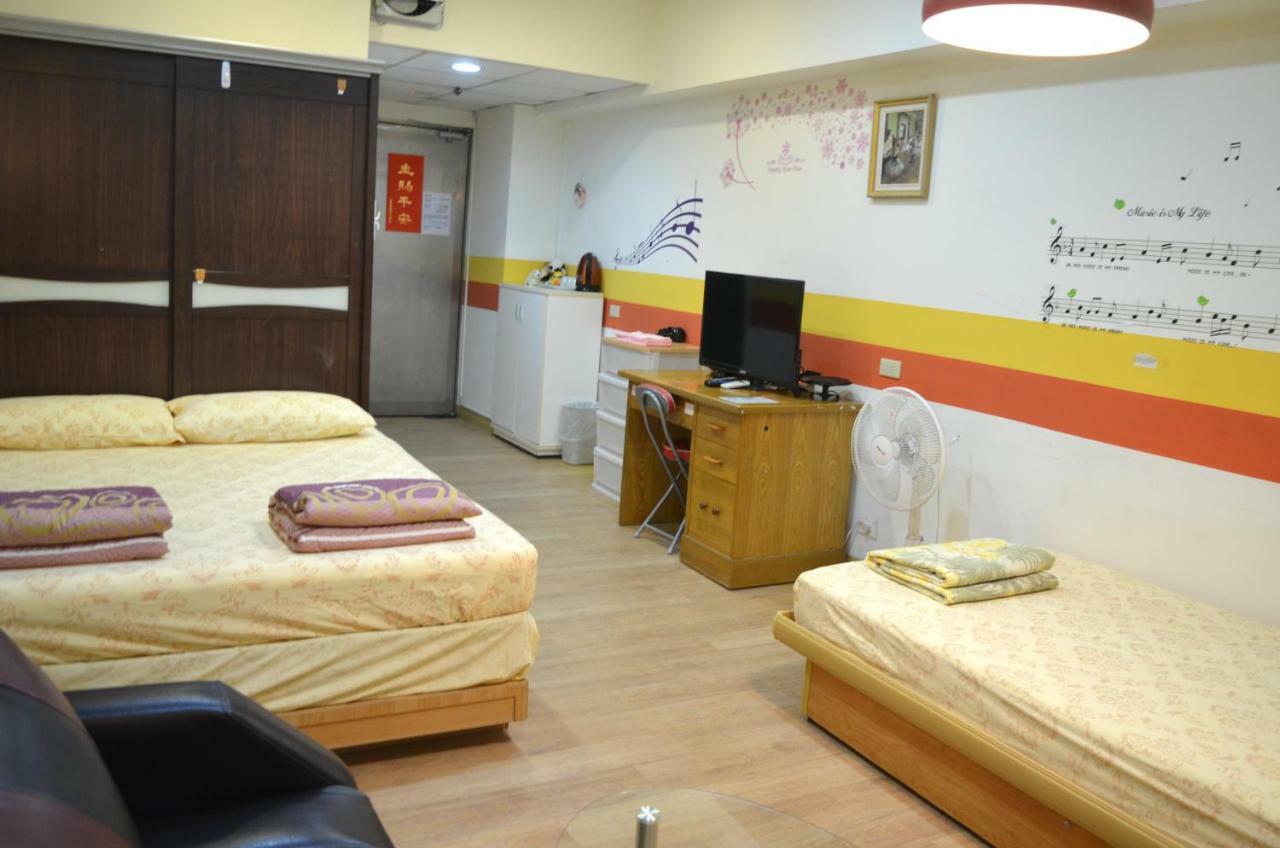 Holo Hostel Тайпей Екстериор снимка